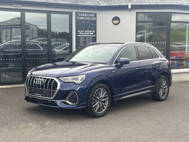 View our AUDI Q3