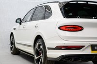 USED 2022 22 BENTLEY BENTAYGA 4.0 V8 S SUV 5dr Petrol Auto 4WD Euro 6 (s/s) (550 ps) 