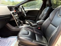 USED 2018 18 VOLVO V40 1.5 V40 R-Design Pro T3 Auto 5dr Full Service History Sat Nav