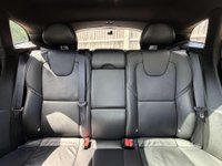 USED 2018 18 VOLVO V40 1.5 V40 R-Design Pro T3 Auto 5dr Full Service History Sat Nav