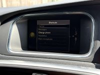 USED 2018 18 VOLVO V40 1.5 V40 R-Design Pro T3 Auto 5dr Full Service History Sat Nav