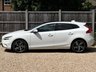 USED 2018 18 VOLVO V40 1.5 V40 R-Design Pro T3 Auto 5dr Full Service History Sat Nav