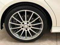 USED 2016 66 MERCEDES-BENZ A CLASS 1.6 A160 AMG Line (Premium Plus) Panoramic Hatchback 5 Door Petrol 7G-DCT Euro 6 (s/s) (102 ps) APPLE CAR PLAY PANORAMIC ROOF