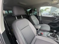 USED 2017 61 VOLKSWAGEN TIGUAN 2.0 TDI BlueMotion Tech SE Navigation SUV 5dr Diesel Manual 4Motion Euro 6 (s/s) (150 ps) 