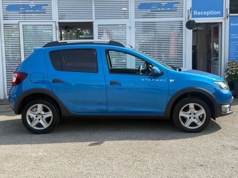 View our DACIA SANDERO STEPWAY