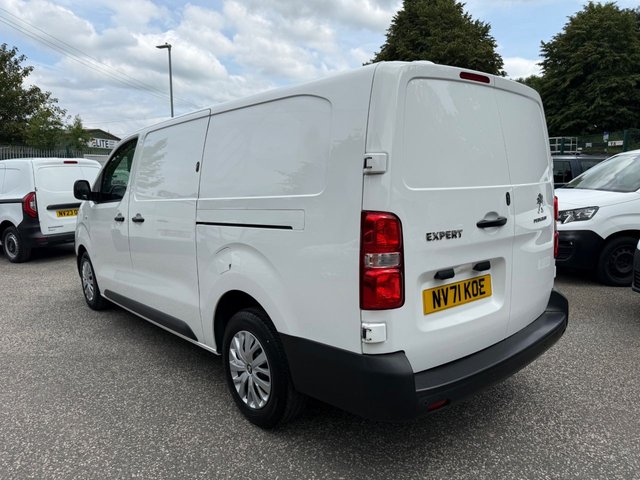 View our PEUGEOT EXPERT