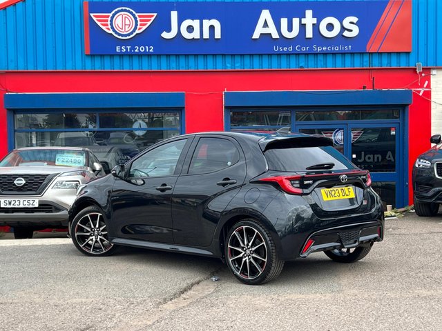 View our TOYOTA YARIS