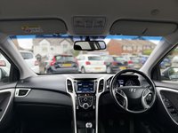USED 2016 16 HYUNDAI I30 1.6 CRDi Blue Drive SE Nav Hatchback 5dr Diesel Manual Euro 6 (s/s) (110 ps) 