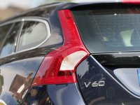 USED 2016 16 VOLVO V60 2.4 D5 Twin Engine SE Nav Estate 5dr Diesel Plug-in Hybrid Auto AWD Euro 6 (s/s) (231 ps) 