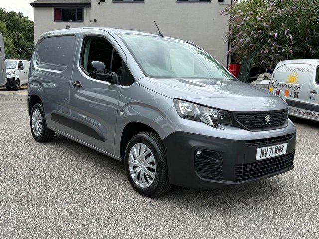 View our PEUGEOT PARTNER