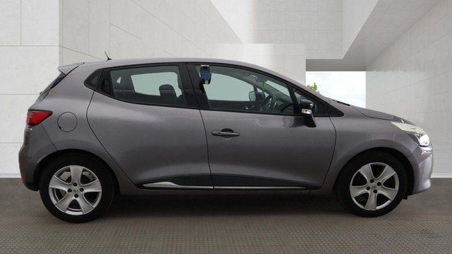 View our RENAULT CLIO