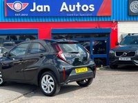 USED 2023 72 TOYOTA AYGO X 1.0 VVT-i Pure x-shift Euro 6 (s/s) 5dr Full SH+1owner+Nav+Camera