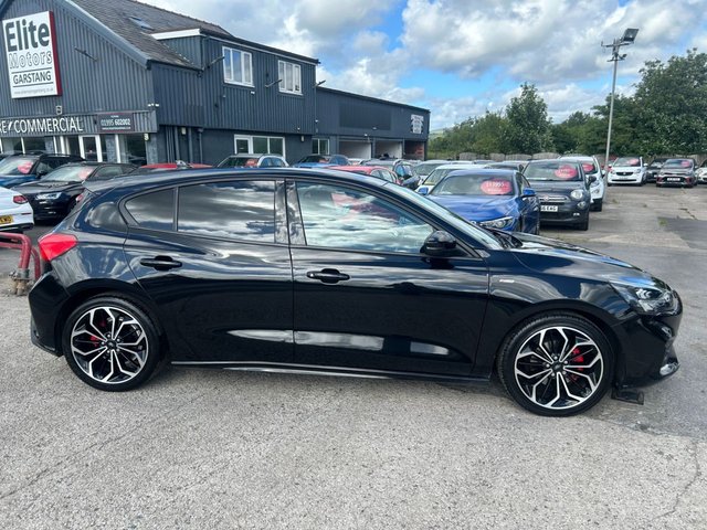 View our FORD FOCUS