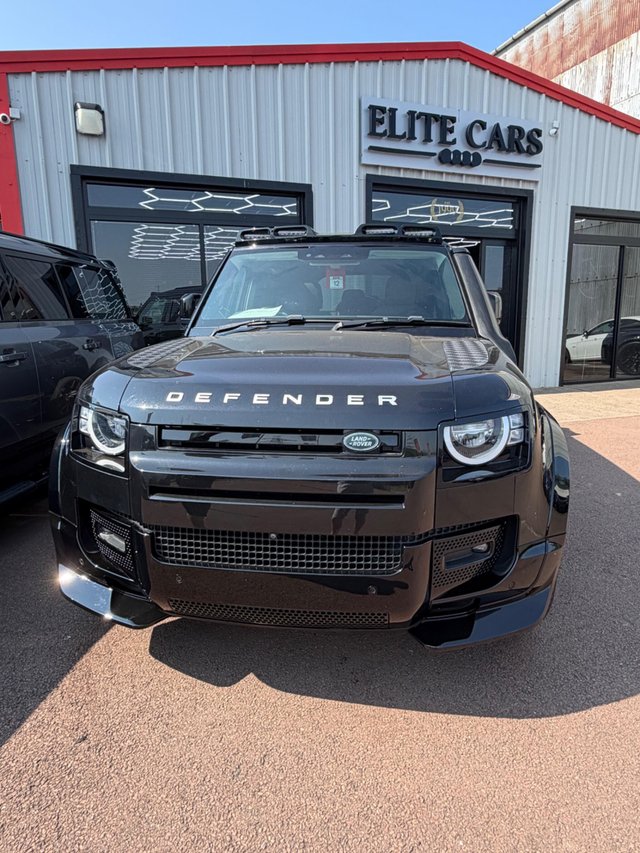 View our LAND ROVER DEFENDER 110