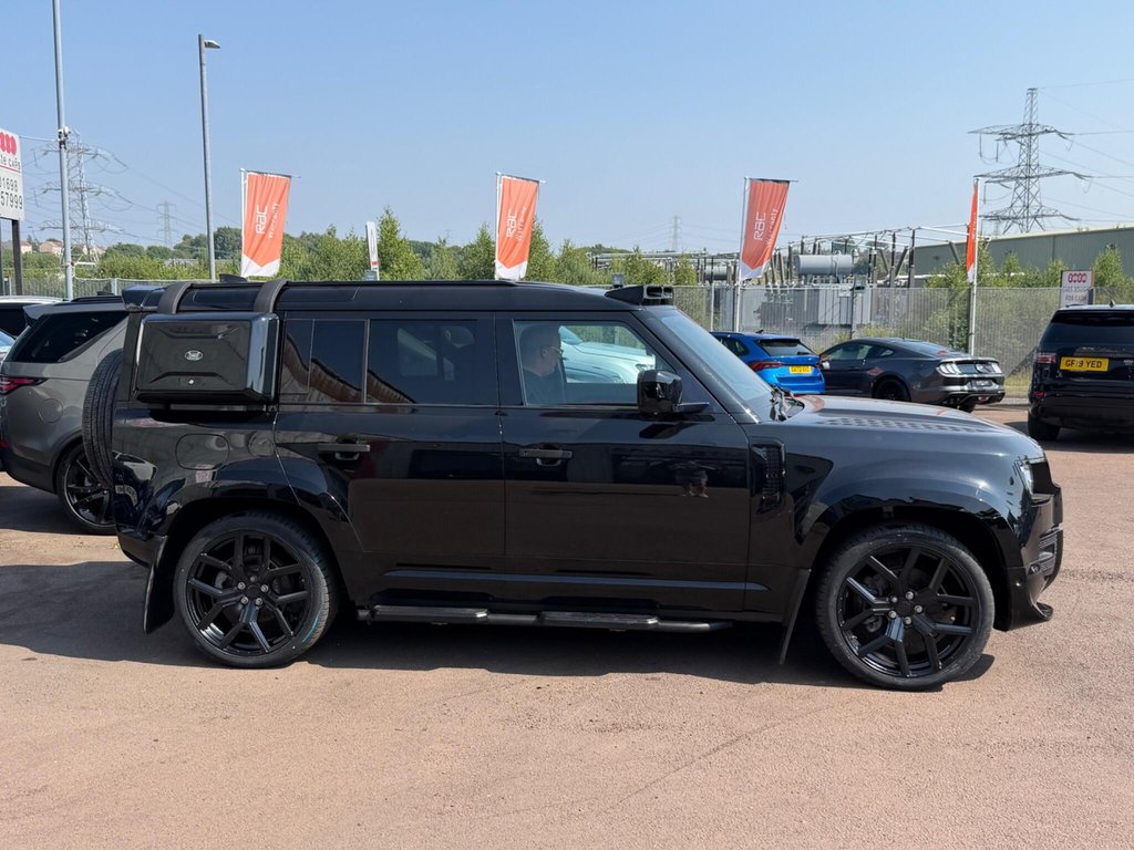 USED 2020 20 LAND ROVER DEFENDER 110 2.0 SD4 S Auto 4WD Euro 6 (s/s) 5dr 22"|BODY KIT|LIGHT BAR