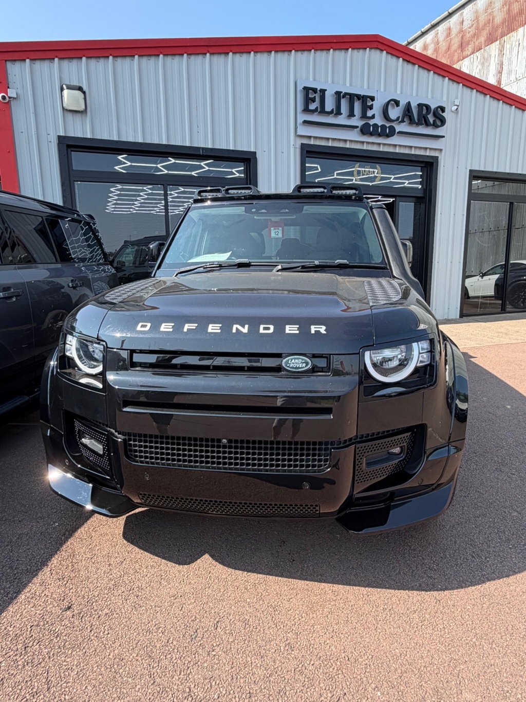 USED 2020 20 LAND ROVER DEFENDER 110 2.0 SD4 S Auto 4WD Euro 6 (s/s) 5dr 22"|BODY KIT|LIGHT BAR