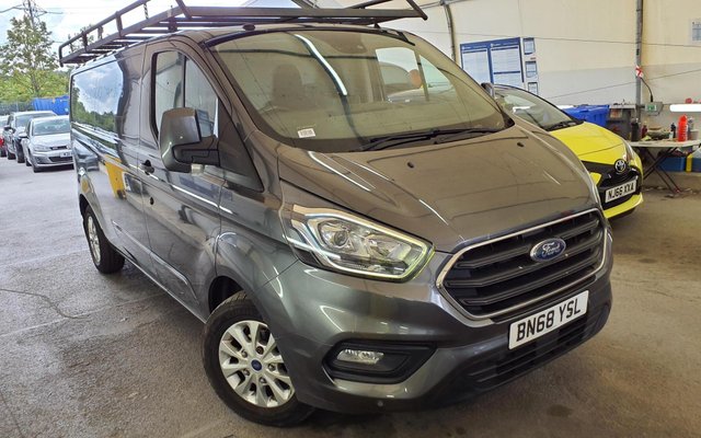 View our FORD TRANSIT CUSTOM