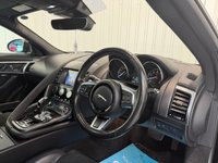 USED 2017 67 JAGUAR F-TYPE 2.0i R-Dynamic Coupe 2dr Petrol Auto Euro 6 (s/s) (300 ps) 