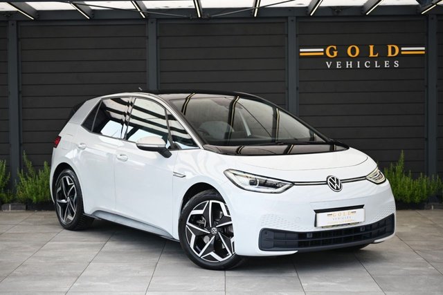 View our VOLKSWAGEN ID.3