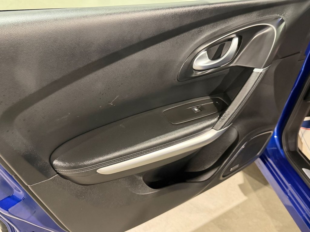 USED 2019 19 RENAULT KADJAR 1.3 TCe GT Line SUV 5dr Petrol Manual Euro 6 (s/s) (140 ps) 