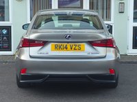 USED 2014 14 LEXUS IS 2.5 300h Luxury Saloon 4dr Petrol Hybrid E-CVT Euro 5 (s/s) (223 ps) Comprehensive LEXUS Service History  |  Fresh Service at POS  |  Set of  2 Keys