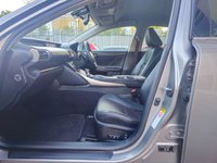 USED 2014 14 LEXUS IS 2.5 300h Luxury Saloon 4dr Petrol Hybrid E-CVT Euro 5 (s/s) (223 ps) Comprehensive LEXUS Service History  |  Fresh Service at POS  |  Set of  2 Keys