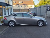 USED 2014 14 LEXUS IS 2.5 300h Luxury Saloon 4dr Petrol Hybrid E-CVT Euro 5 (s/s) (223 ps) Comprehensive LEXUS Service History  |  Fresh Service at POS  |  Set of  2 Keys