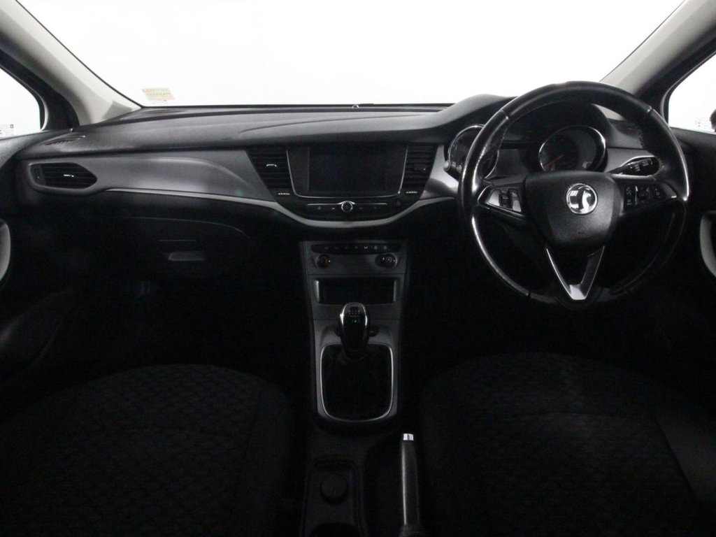 USED 2022 22 VAUXHALL ASTRA 1.2 Turbo Business Edition Nav Sports Tourer 5dr Petrol Manual Euro 6 (s/s) (130 ps) 