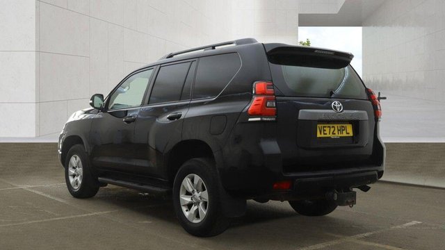 View our TOYOTA LAND CRUISER