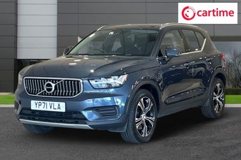 2021 VOLVO XC40