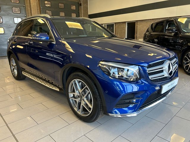 View our Mercedes-Benz GLC 2.1 GLC220d AMG Line (Premium) SUV 5dr Diesel G-Tronic+ 4MATIC Euro 6 (s/s) (170 ps)