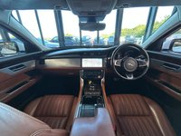 USED 2018 68 JAGUAR XF 2.0i Portfolio GPF Sportbrake 5dr Petrol Auto Euro 6 (s/s) (250 ps) 