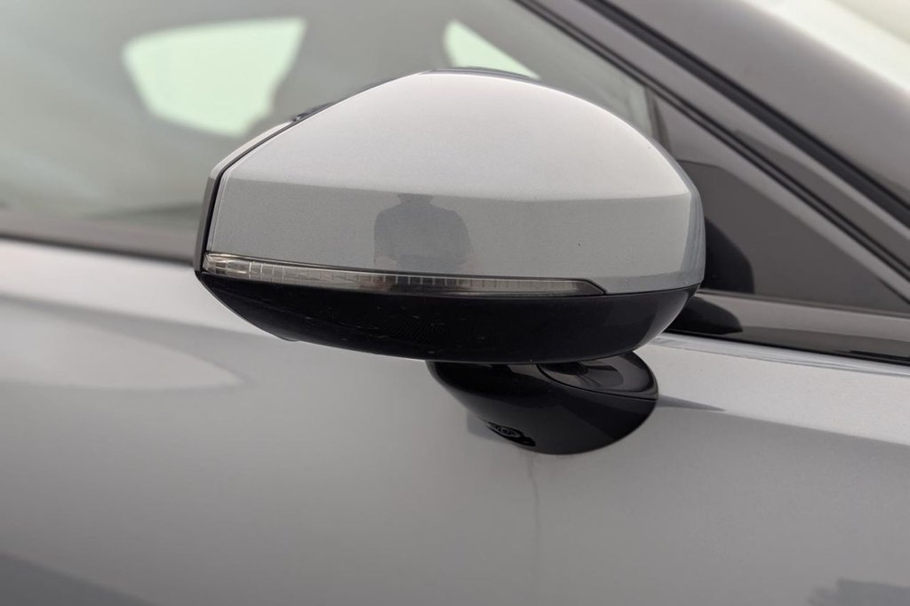 USED 2022 22 POLESTAR POLESTAR 2 Single Motor 78kWh Long Range Fastback 5dr Electric Auto FWD (231 ps) Car Play, Camera, Sat Nav