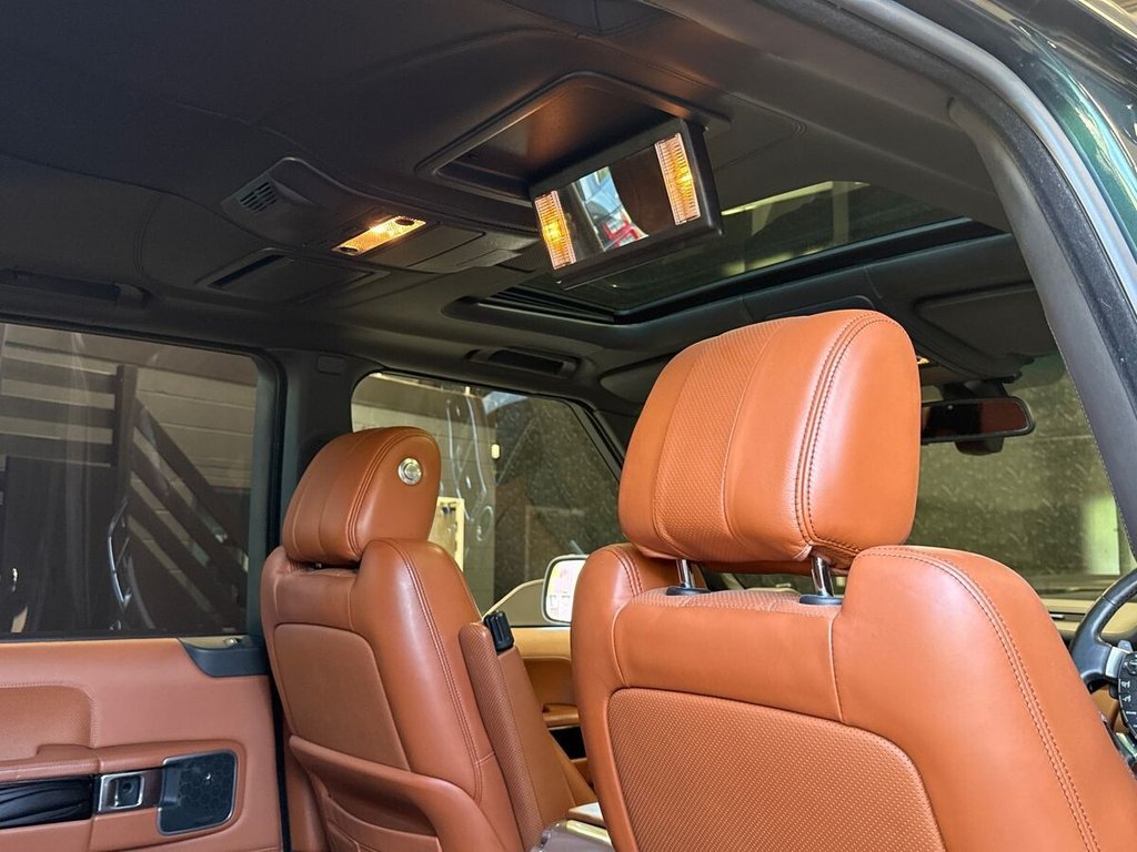 USED 2010 LAND ROVER RANGE ROVER 4.4 TD V8 Autobiography SUV 5dr Diesel Auto 4WD Euro 5 (313 bhp) AINTREE GREEN OVER TAN LEATHER