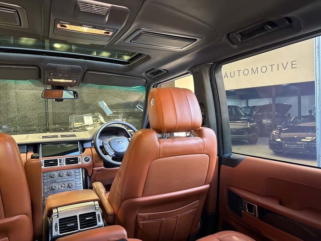 USED 2010 LAND ROVER RANGE ROVER 4.4 TD V8 Autobiography SUV 5dr Diesel Auto 4WD Euro 5 (313 bhp) AINTREE GREEN OVER TAN LEATHER