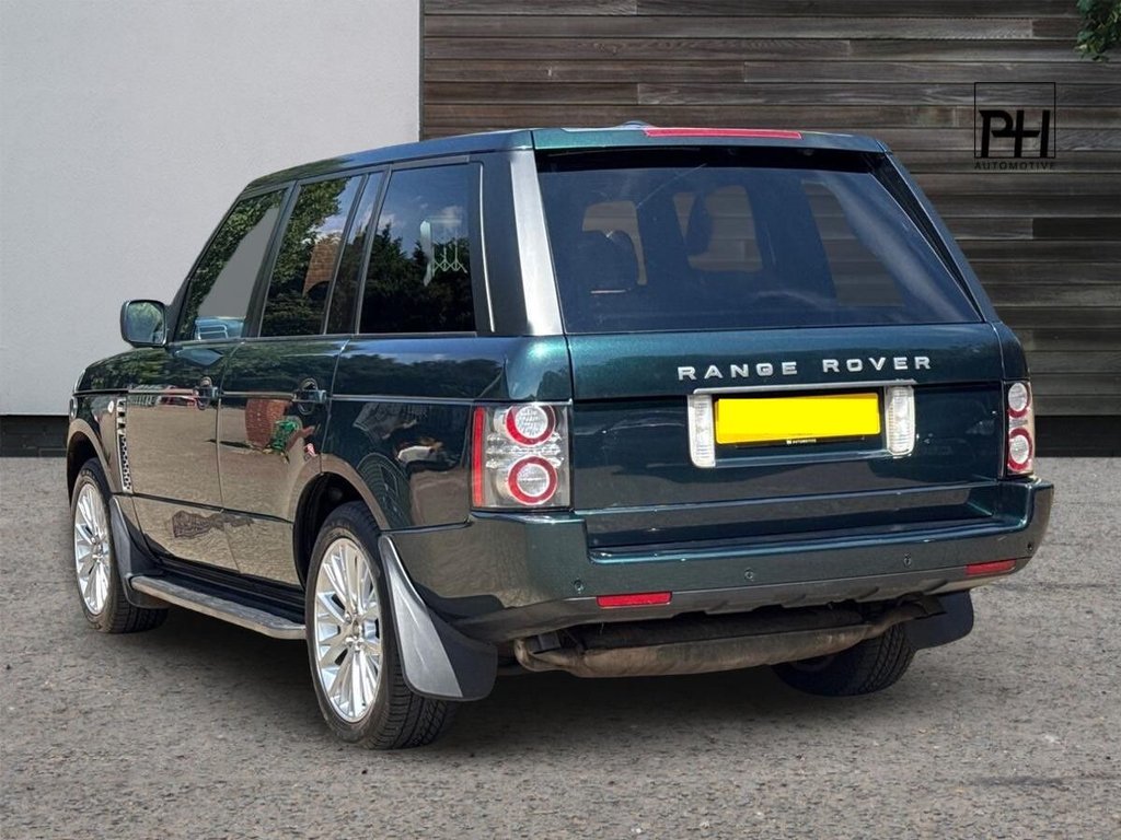 USED 2010 LAND ROVER RANGE ROVER 4.4 TD V8 Autobiography SUV 5dr Diesel Auto 4WD Euro 5 (313 bhp) AINTREE GREEN OVER TAN LEATHER