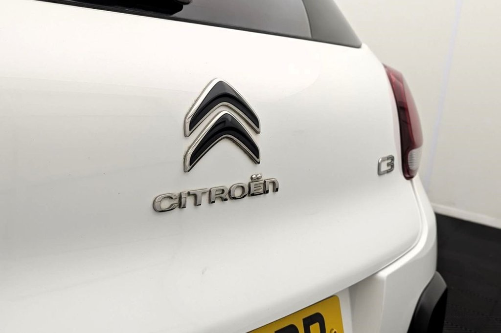 USED 2023 23 CITROEN C3 1.2 PureTech Shine Plus Hatchback 5dr Petrol Manual Euro 6 (s/s) (110 ps) Car Play, Sat Nav, 17" Alloys
