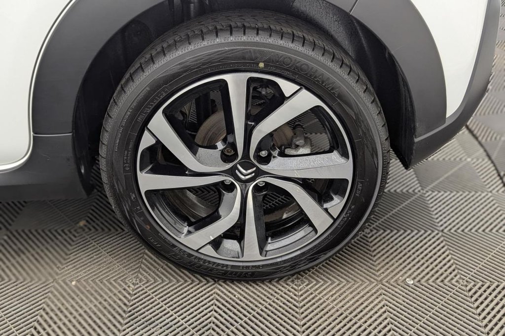 USED 2023 23 CITROEN C3 1.2 PureTech Shine Plus Hatchback 5dr Petrol Manual Euro 6 (s/s) (110 ps) Car Play, Sat Nav, 17" Alloys