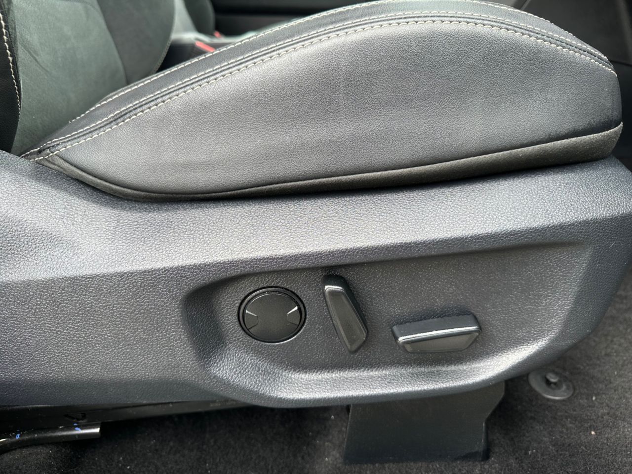 2023 VOLKSWAGEN AMAROK 2.0 TDI Style Pickup Double Cab 4dr Diesel Auto 4Motion Euro 6 (s/s) (205 p - vehicle photo 19 for sale on PureCar