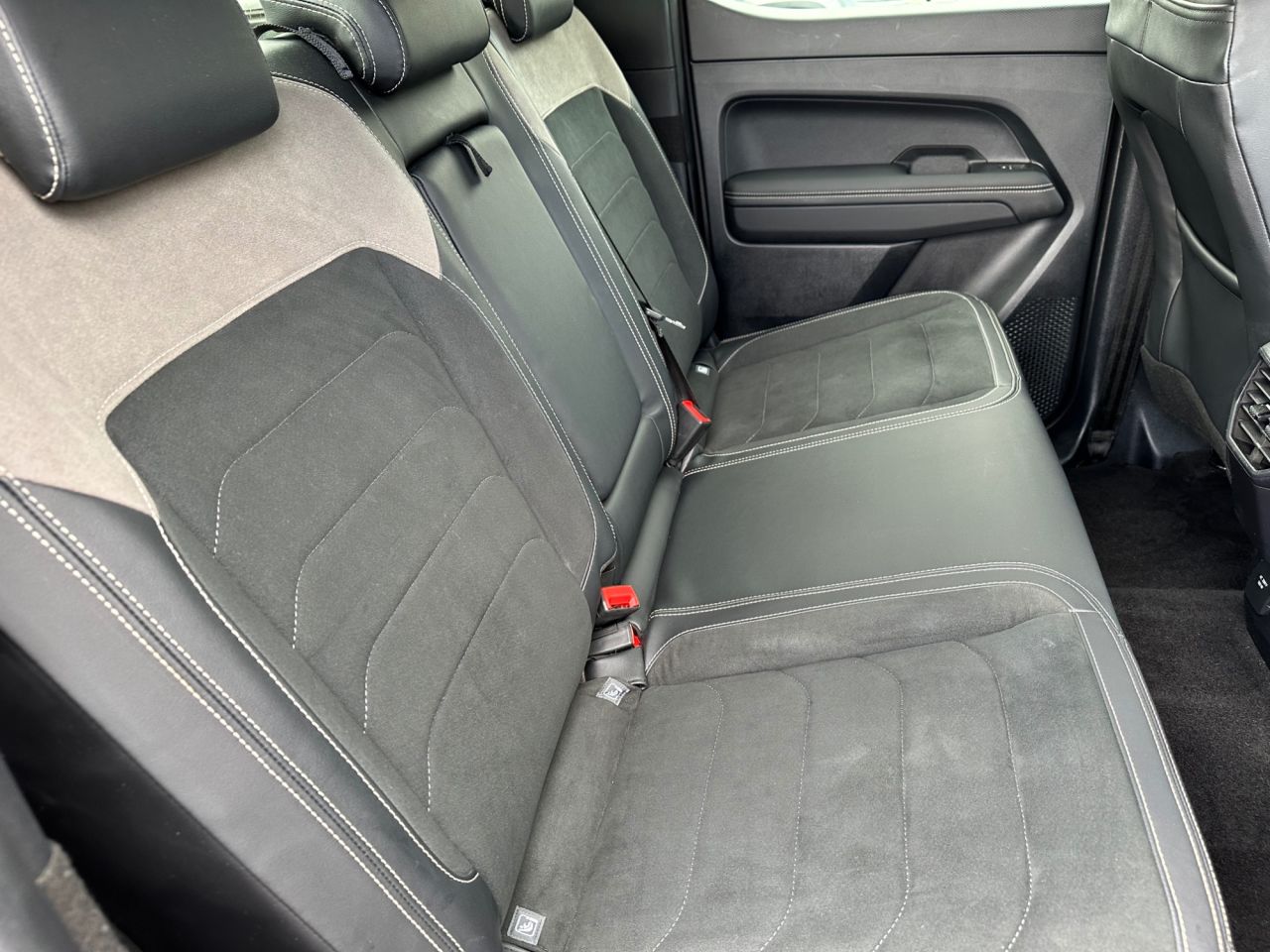 2023 VOLKSWAGEN AMAROK 2.0 TDI Style Pickup Double Cab 4dr Diesel Auto 4Motion Euro 6 (s/s) (205 p - vehicle photo 22 for sale on PureCar
