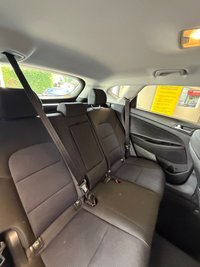 USED 2017 67 HYUNDAI TUCSON 2.0 CRDi Blue Drive SE Nav SUV 5dr Diesel Manual Euro 6 (s/s) (136 ps) 