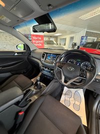 USED 2017 67 HYUNDAI TUCSON 2.0 CRDi Blue Drive SE Nav SUV 5dr Diesel Manual Euro 6 (s/s) (136 ps) 