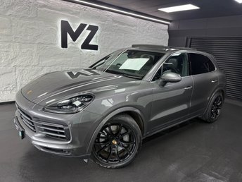 2019 PORSCHE CAYENNE