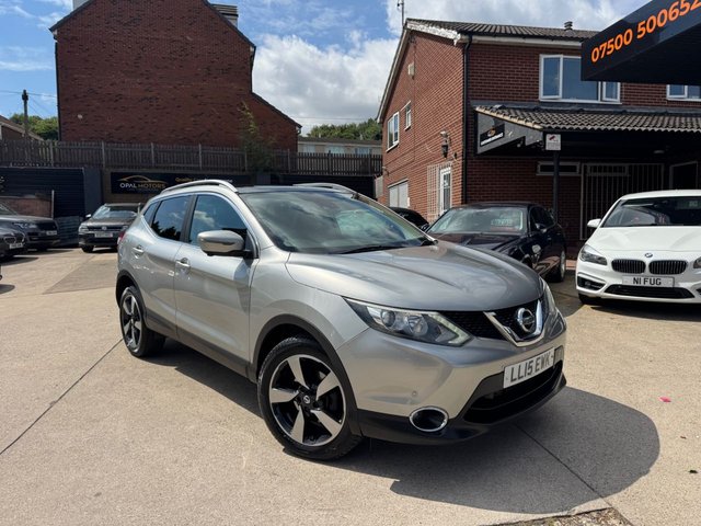 View our NISSAN QASHQAI