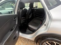 USED 2017 17 RENAULT CAPTUR 1.2 TCe ENERGY Dynamique Nav SUV 5dr Petrol EDC Euro 6 (s/s) (120 ps) EXCELLENT  CONDITION IN&OUT