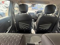 USED 2017 17 RENAULT CAPTUR 1.2 TCe ENERGY Dynamique Nav SUV 5dr Petrol EDC Euro 6 (s/s) (120 ps) EXCELLENT  CONDITION IN&OUT