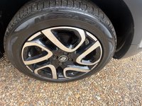 USED 2017 17 RENAULT CAPTUR 1.2 TCe ENERGY Dynamique Nav SUV 5dr Petrol EDC Euro 6 (s/s) (120 ps) EXCELLENT  CONDITION IN&OUT