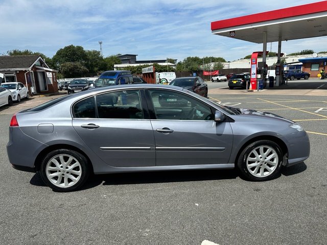 View our RENAULT LAGUNA