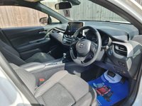 USED 2021 21 TOYOTA C-HR 1.8 VVT-h GPF Icon SUV 5dr Petrol Hybrid CVT Euro 6 (s/s) (122 ps) ** WE OFFER FINANCE ON THIS CAR **
