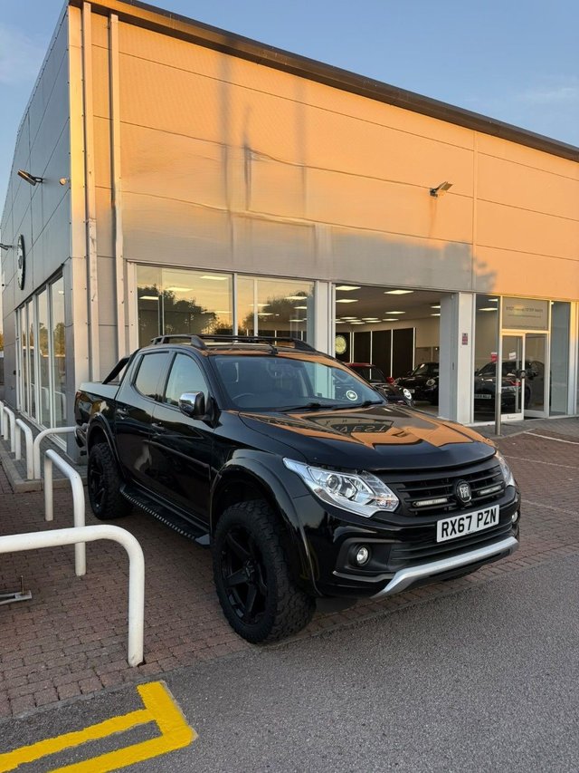 2017 67 FIAT FULLBACK 2.4D LX Pickup Double Cab 4dr Diesel Manual 4WD Euro 6 (Euro 6) (180 ps) ONLY 2 FORMER OWNERS + LOW MILEAGE FOR THE YEAR + IMMACULATE CONDITION + NEW MOT + NEW SERVICE
